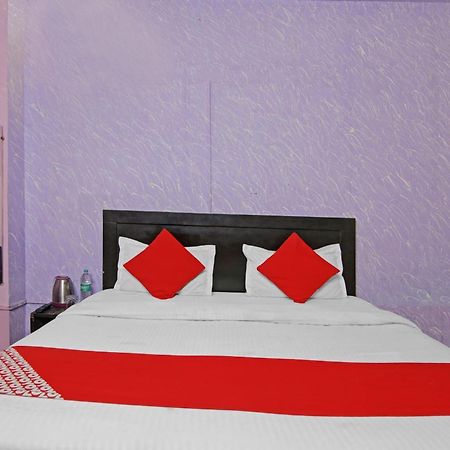 Hotel O Glorious Stayz نويدا المظهر الخارجي الصورة