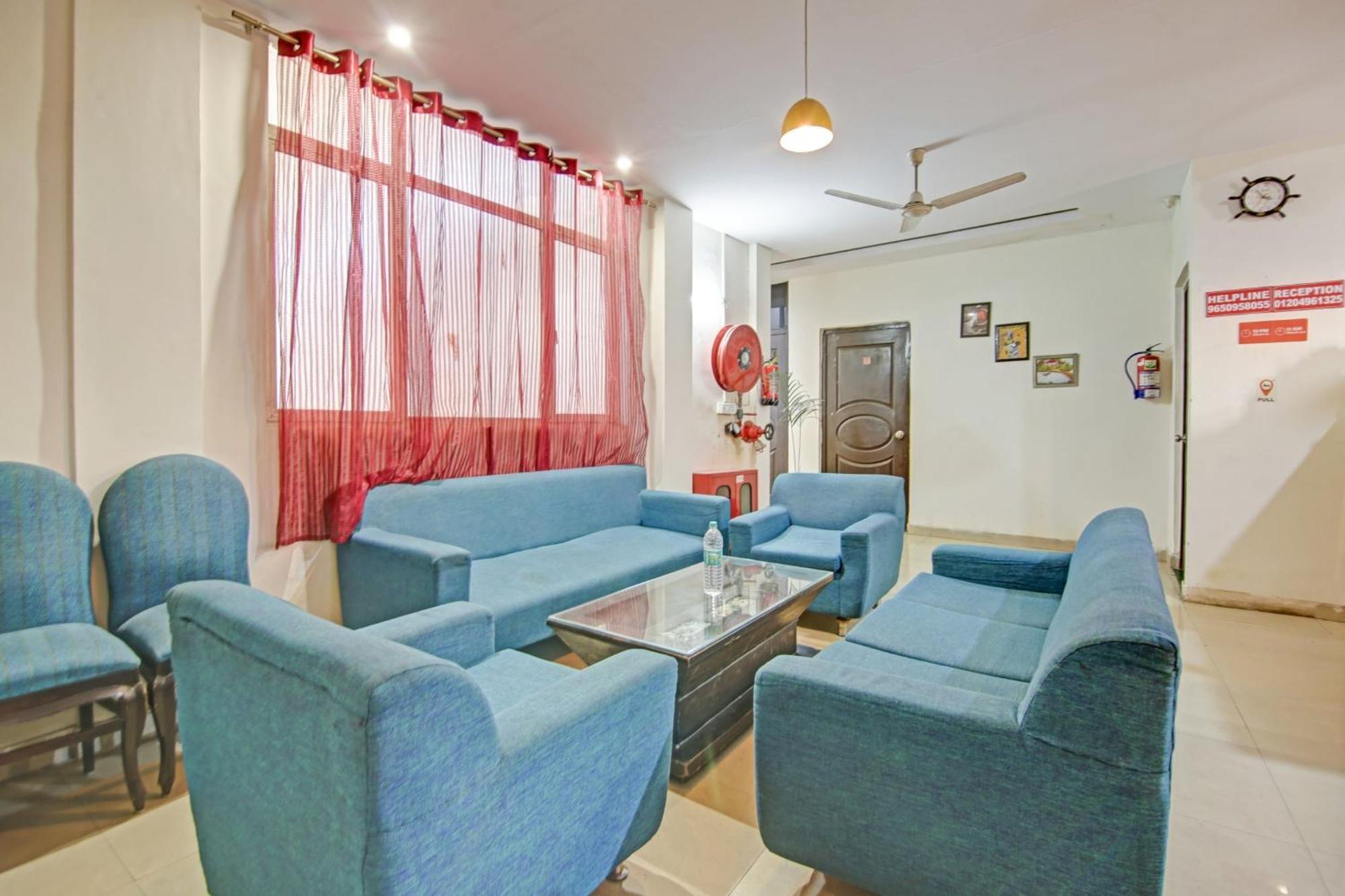 Hotel O Glorious Stayz نويدا المظهر الخارجي الصورة